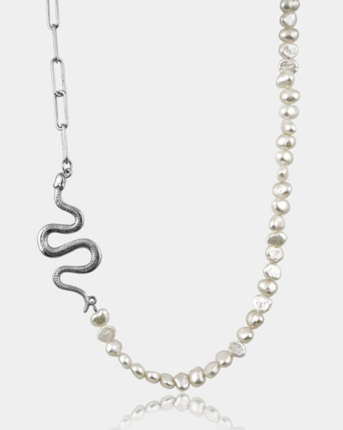 Snake X Pearls Necklace