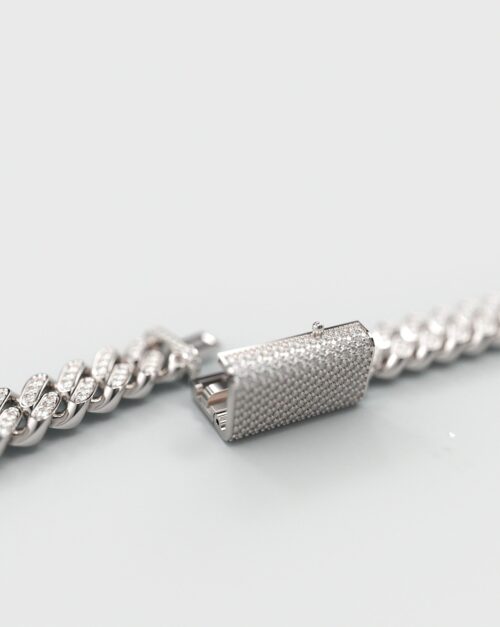 Cuban Link Chain Iced Out Necklace made from sterling silver 925 with white vvs1 cz or moissanites